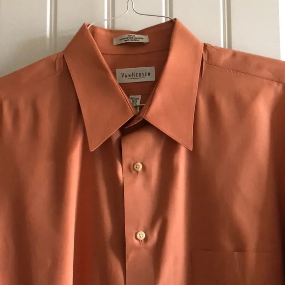 Men's Van Heusen Wrinkle Free Long-Sleeve Shirt - Picture 2 of 8